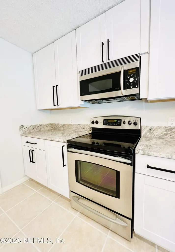 7353 Lawn Tennis Lane Jacksonville FL 32277