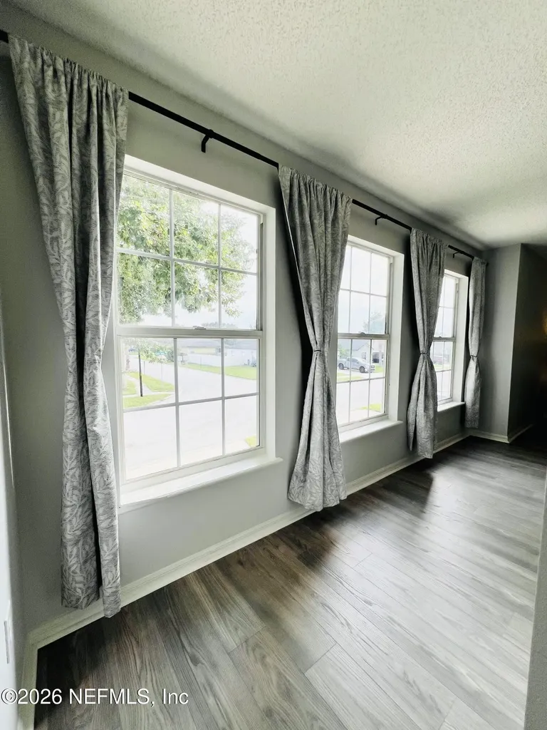 7353 Lawn Tennis Lane Jacksonville FL 32277