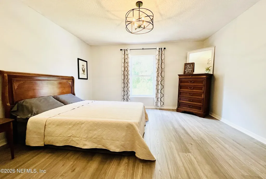 7353 Lawn Tennis Lane Jacksonville FL 32277