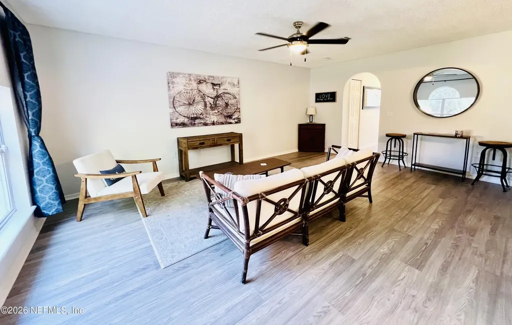 7353 Lawn Tennis Lane Jacksonville FL 32277