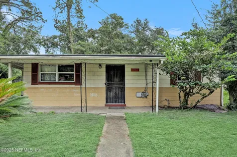 7063 Wonderland Court Jacksonville FL 32210
