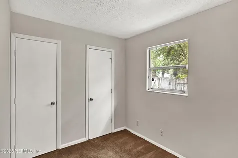 7063 Wonderland Court Jacksonville FL 32210