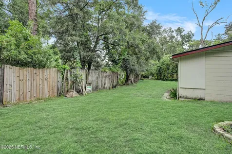 7063 Wonderland Court Jacksonville FL 32210