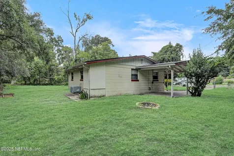 7063 Wonderland Court Jacksonville FL 32210