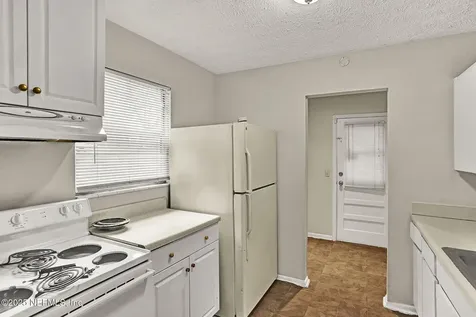 7063 Wonderland Court Jacksonville FL 32210