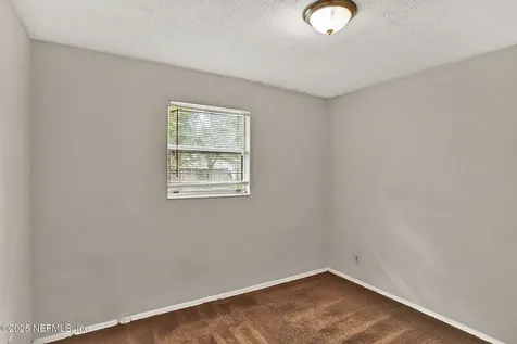 7063 Wonderland Court Jacksonville FL 32210
