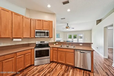 618 Lookout Lakes Drive Jacksonville FL 32220