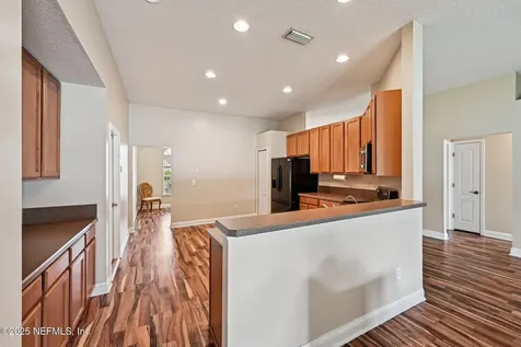 618 Lookout Lakes Drive Jacksonville FL 32220