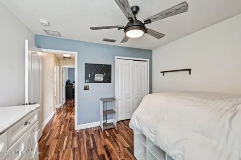 618 Lookout Lakes Drive Jacksonville FL 32220