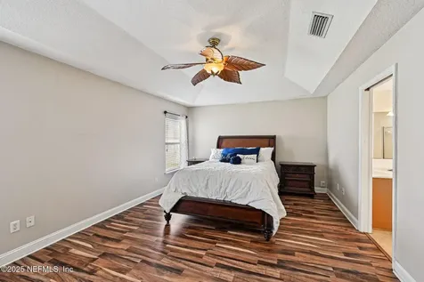 618 Lookout Lakes Drive Jacksonville FL 32220