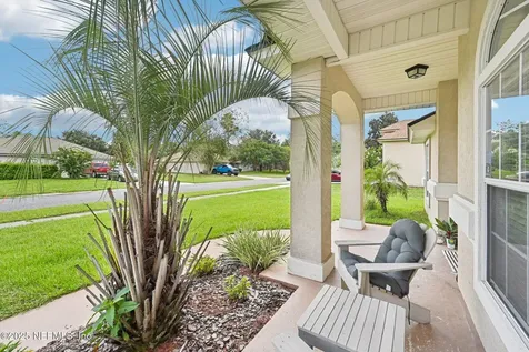 618 Lookout Lakes Drive Jacksonville FL 32220