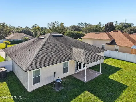 618 Lookout Lakes Drive Jacksonville FL 32220
