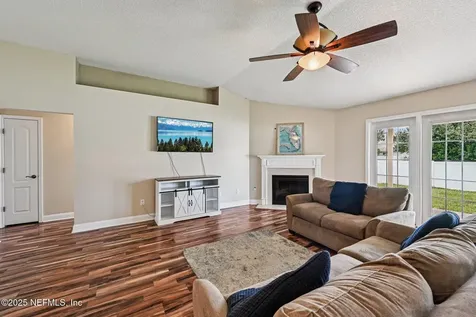 618 Lookout Lakes Drive Jacksonville FL 32220