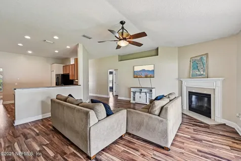 618 Lookout Lakes Drive Jacksonville FL 32220