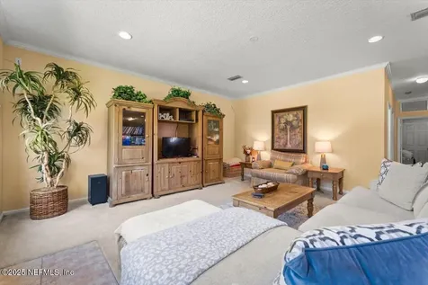 1699 Timber Crossing Lane Jacksonville FL 32225