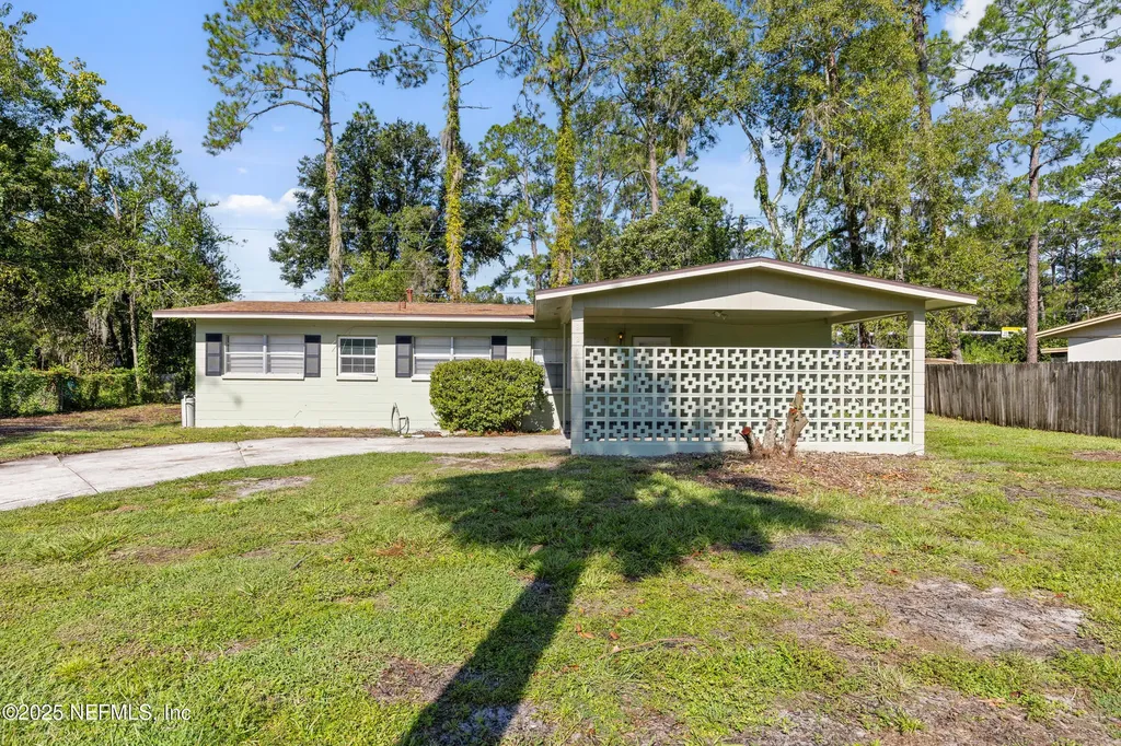 2208 NE 16th Terrace Gainesville FL 32609