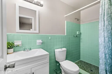 2208 NE 16th Terrace Gainesville FL 32609