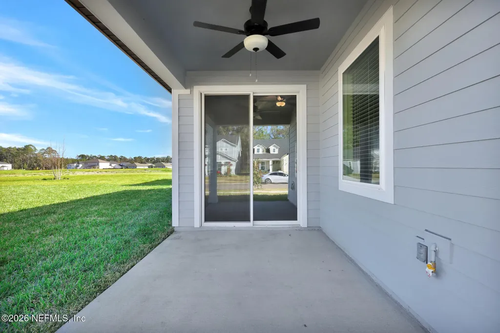 3994 Gareys Ferry Way Middleburg FL 32068