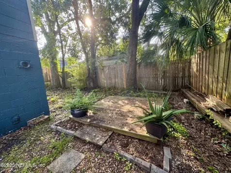 1208 James Street Jacksonville FL 32205