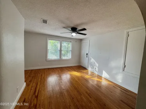 1208 James Street Jacksonville FL 32205