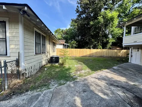 1211 Cherry Street Jacksonville FL 32205