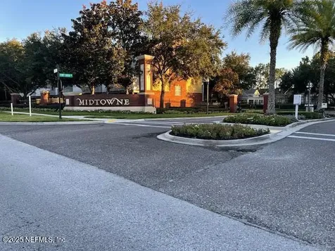 4206 Metron Drive Jacksonville FL 32216