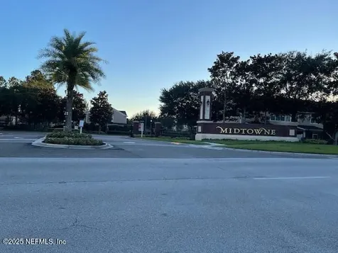4206 Metron Drive Jacksonville FL 32216