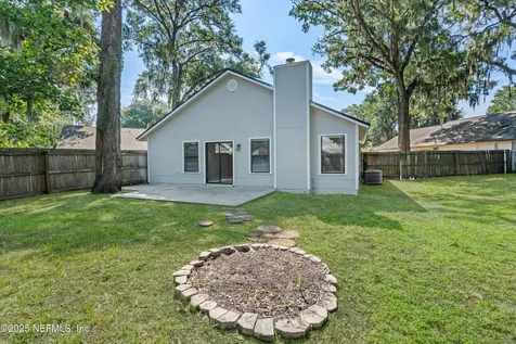 2250 Aspen Ridge Court Jacksonville FL 32233