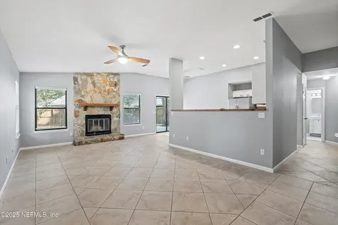 2250 Aspen Ridge Court Jacksonville FL 32233