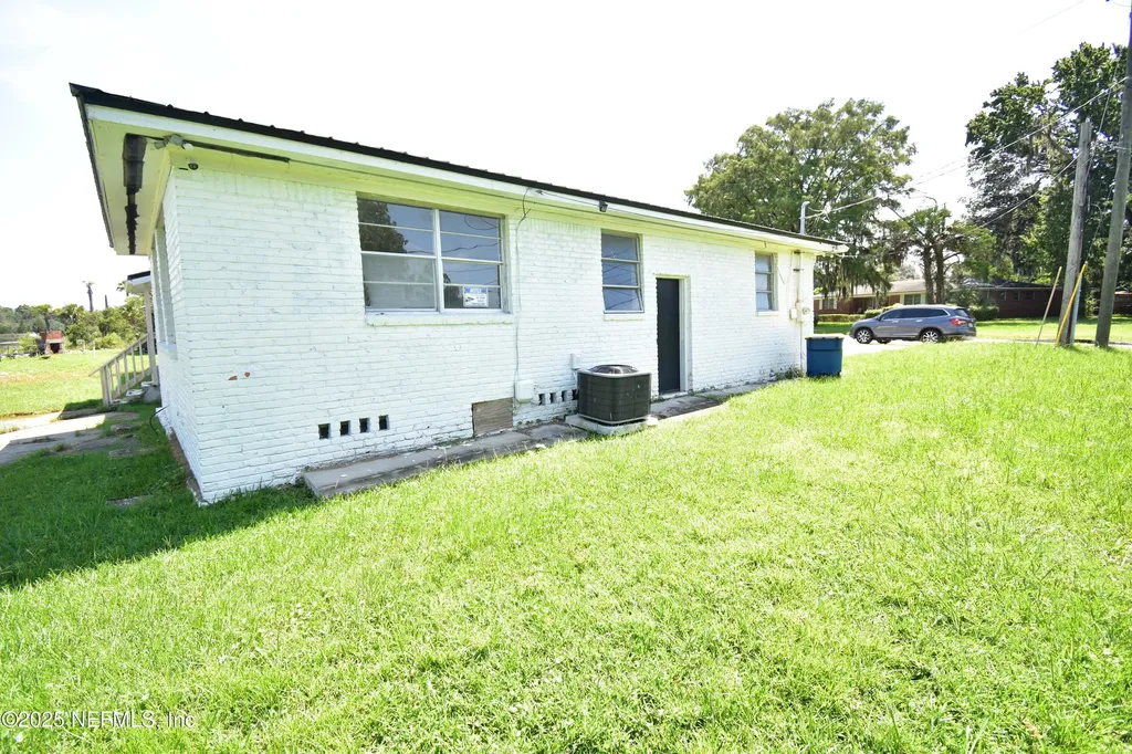 3037 Ribault Scenic Drive Jacksonville FL 32208