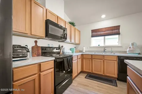 531 White Camellia Lane Jacksonville FL 32218