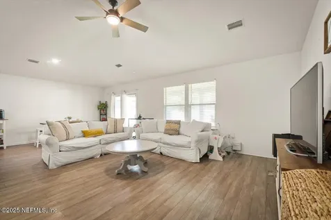 531 White Camellia Lane Jacksonville FL 32218