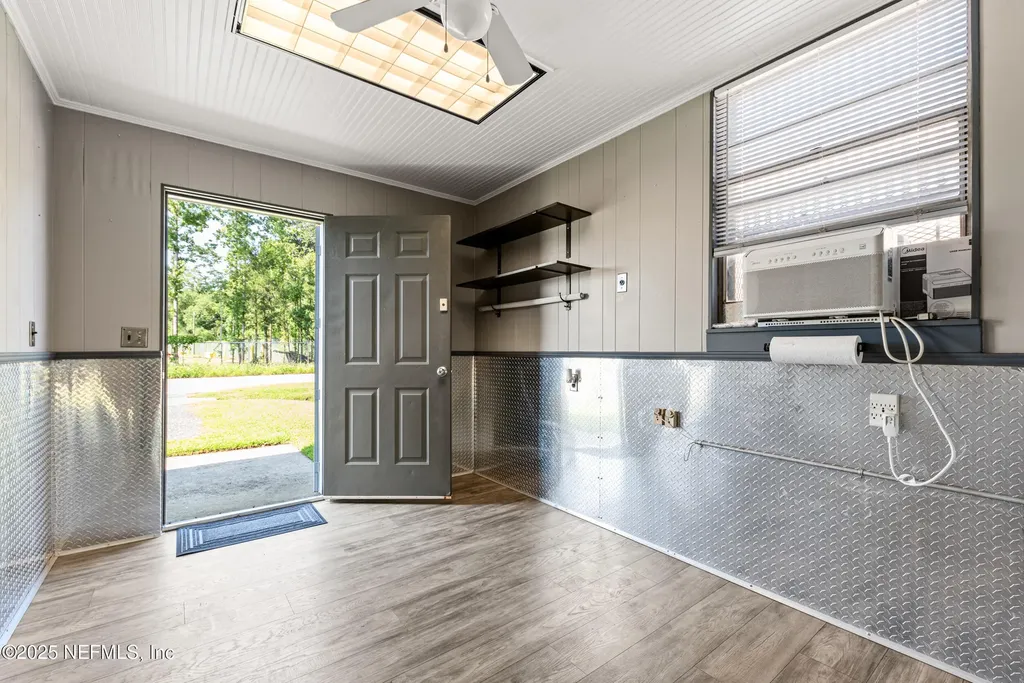 5044 W Edward Street Jacksonville FL 32254