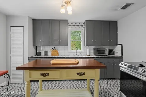 4423 Marquette Avenue Jacksonville FL 32210