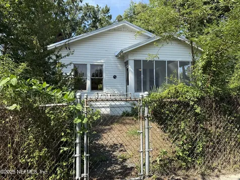 4713 Kingsbury Street Jacksonville FL 32205