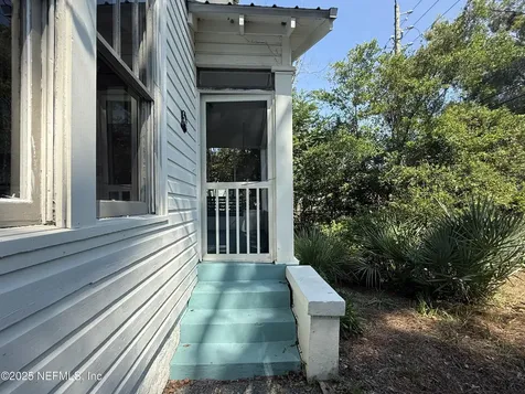 4713 Kingsbury Street Jacksonville FL 32205