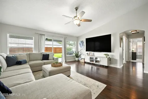 12382 Sea Biscuit Court Jacksonville FL 32225
