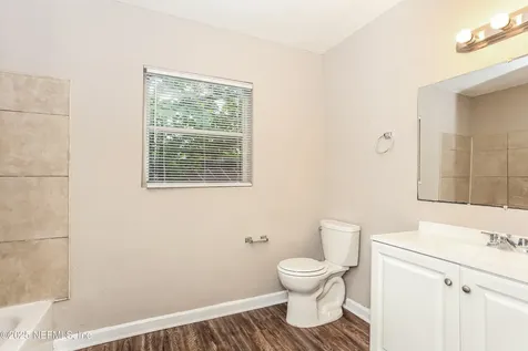 7029 King Arthur Road N Jacksonville FL 32211