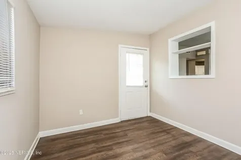 7029 King Arthur Road N Jacksonville FL 32211