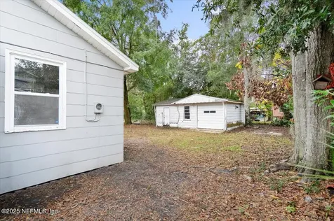 8126 Paul Jones Drive Jacksonville FL 32208