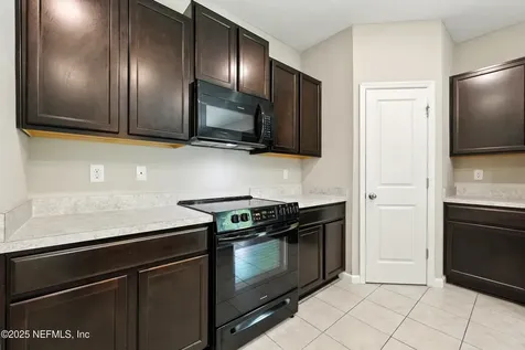 10863 Peacock Landing Court Jacksonville FL 32218