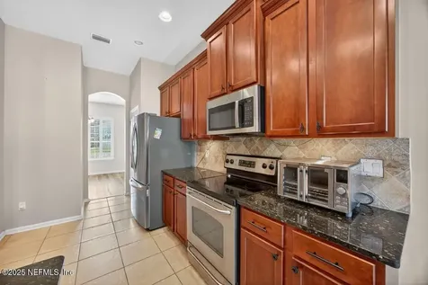 9281 Sharnbrook Lane Jacksonville FL 32244
