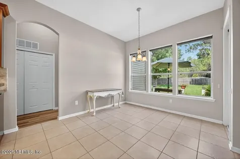 9281 Sharnbrook Lane Jacksonville FL 32244