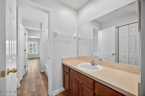9281 Sharnbrook Lane Jacksonville FL 32244