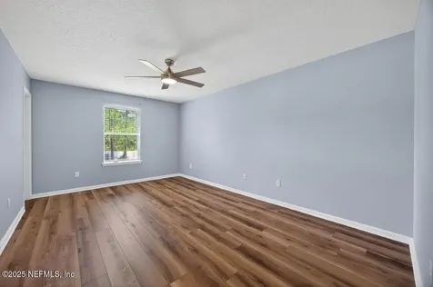 9281 Sharnbrook Lane Jacksonville FL 32244