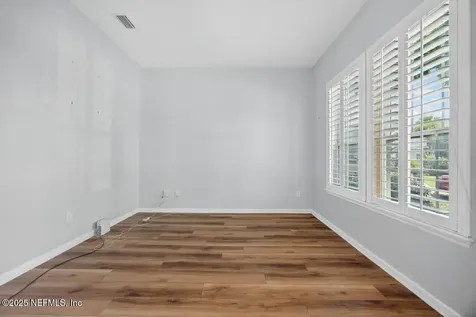 9281 Sharnbrook Lane Jacksonville FL 32244