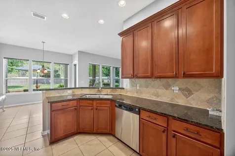 9281 Sharnbrook Lane Jacksonville FL 32244
