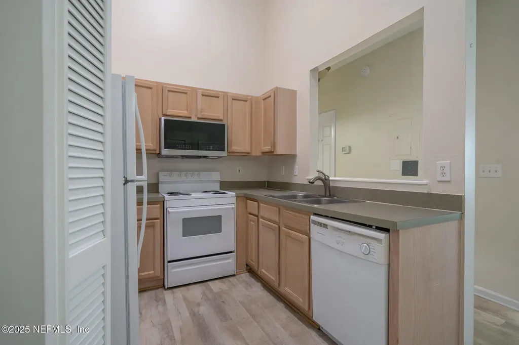 1601 Nectarine Street Fernandina Beach FL 32034