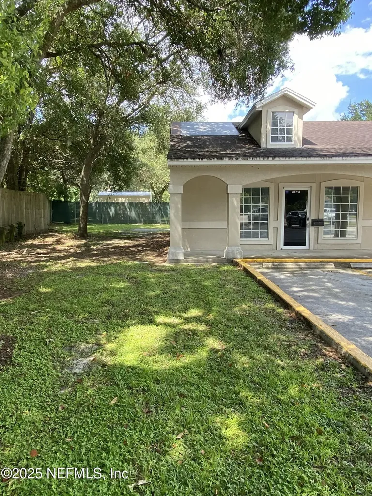 387 New Berlin Road Jacksonville FL 32218
