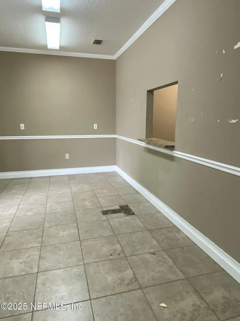 387 New Berlin Road Jacksonville FL 32218